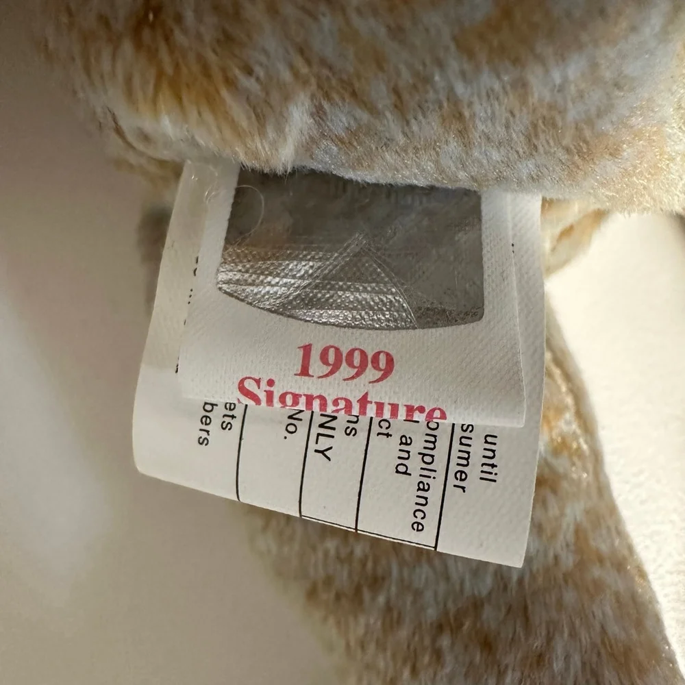 Ty Beanie Baby 1999 Signature Bear Plush Toy Gold Mint Canadian Tush Tag NWT NEW